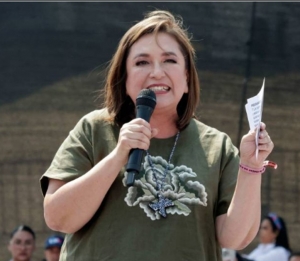 Xóchitl Gálvez promete beca universal para estudiantes de escuelas públicas y privadas
