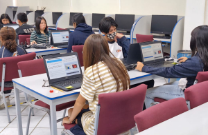  Realizan prueba PISA 305 estudiantes hidalguenses de educación media superior
