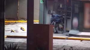 Con videovigilancia, aseguran C5i Hidalgo y Polic&iacute;a Estatal a individuo por robo a negocio