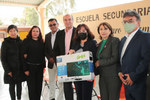 Benefició SEPH con mobiliario a escuelas de educación básica de la región de Tepeapulco