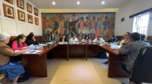 Piden la destituci&oacute;n de tres funcionarias municipales