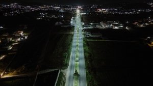 Pachuca moderniza el alumbrado del bulevar Santa Catarina