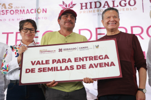 Julio Menchaca fortalece al campo hidalguense con entrega de apoyos en Progreso de Obregón   