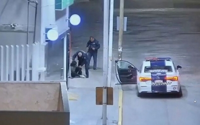 Detienen a dos hombres por robo de cableado de alumbrado p&uacute;blico