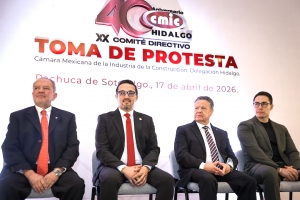 Junto a la CMIC, Julio Menchaca fortalece infraestructura de Hidalgo