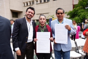 Hidalgo participa en conferencia de gobernanza metropolitana y firma compromiso rumbo al 2050