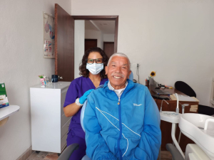 IAAMEH entrega pr&oacute;tesis dentales de forma gratuita