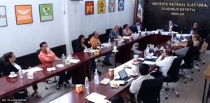 M&aacute;ynez no se arrepiente de visitar la UAM Xochimilco