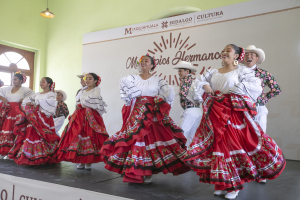 Llegan al Ferro las artesan&iacute;as, gastronom&iacute;a, m&uacute;sica y danza de Mixquiahuala