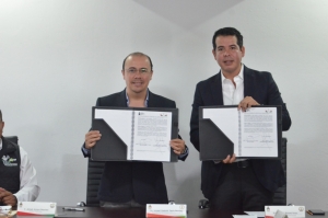 Signan Tula y el IHEA convenio para fortalecer la Educaci&oacute;n para Adultos