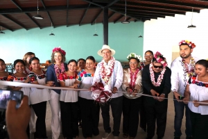 Gobierno de Hidalgo entrega obras educativas por m&aacute;s de 6 mdp en Huejutla