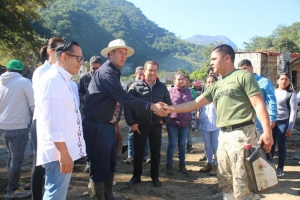 SEPH atiende daños en planteles de Tianguistengo